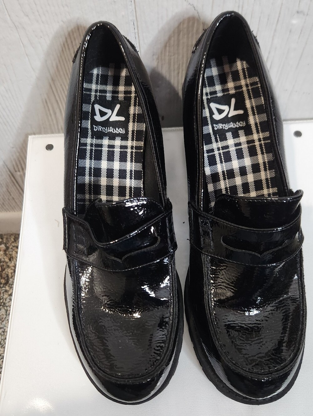 Dirty Laundry Women Black Liberty Patent Faux Leather Chunky Heeled Loafers